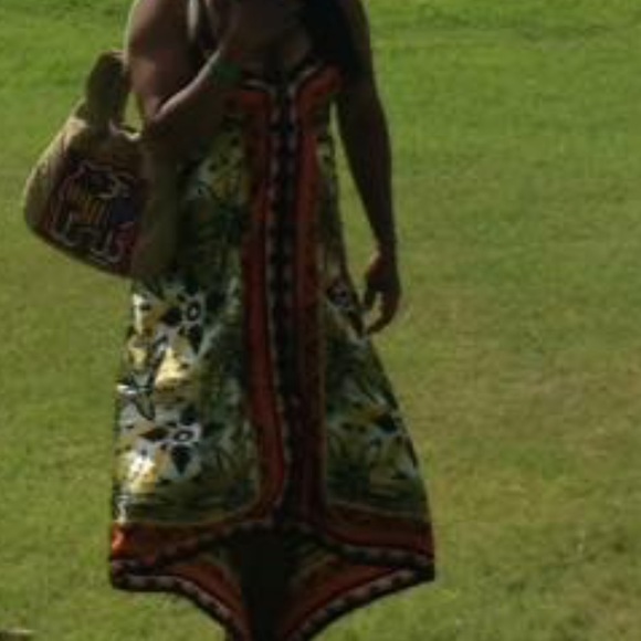 Dress - Picture 4 of 4